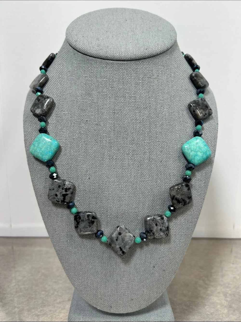 Vintage JBB 925 Sterling Turquoise & Labradorite Stone Beaded Necklace